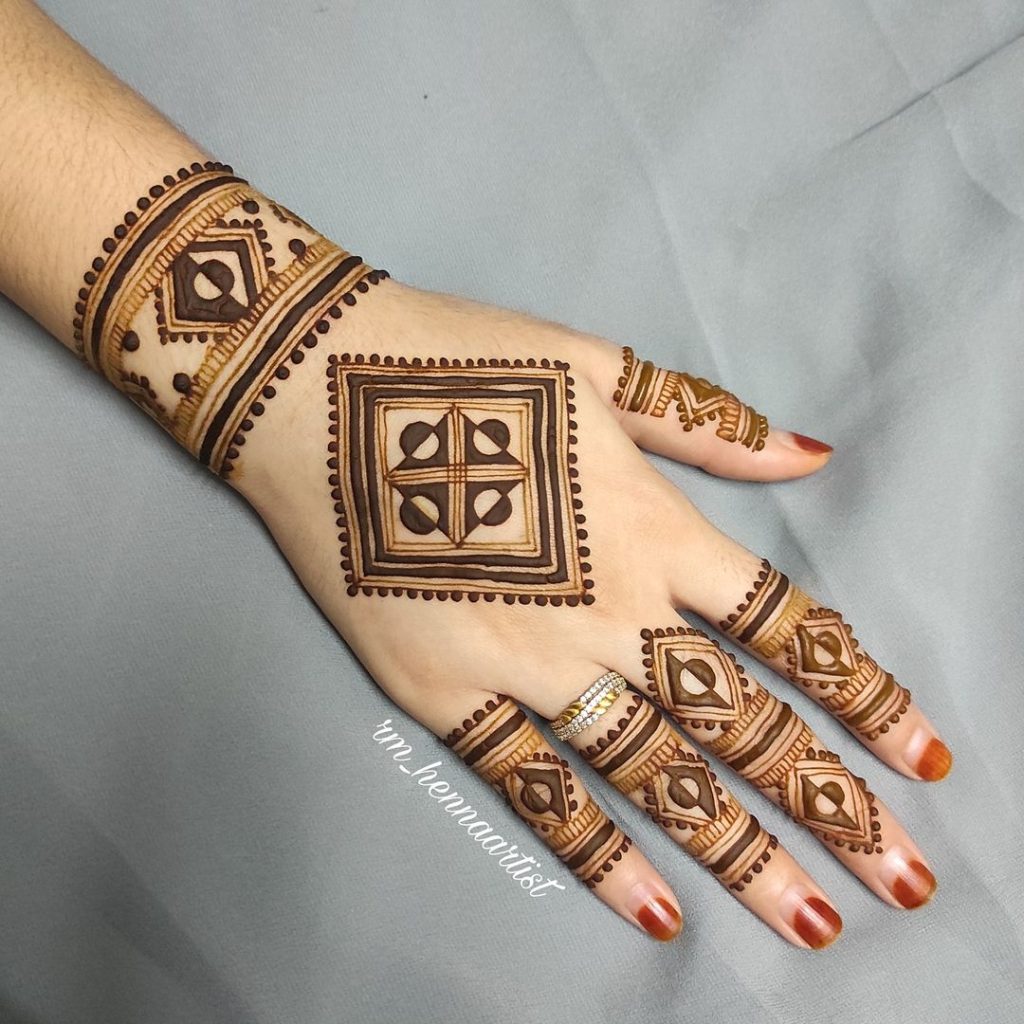 Excellent Mehndi Designs