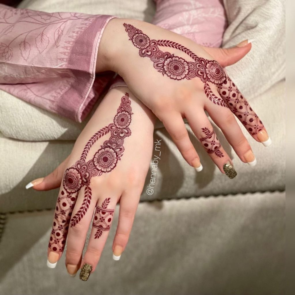 Easy and beautiful mehndi designs for front and back hand