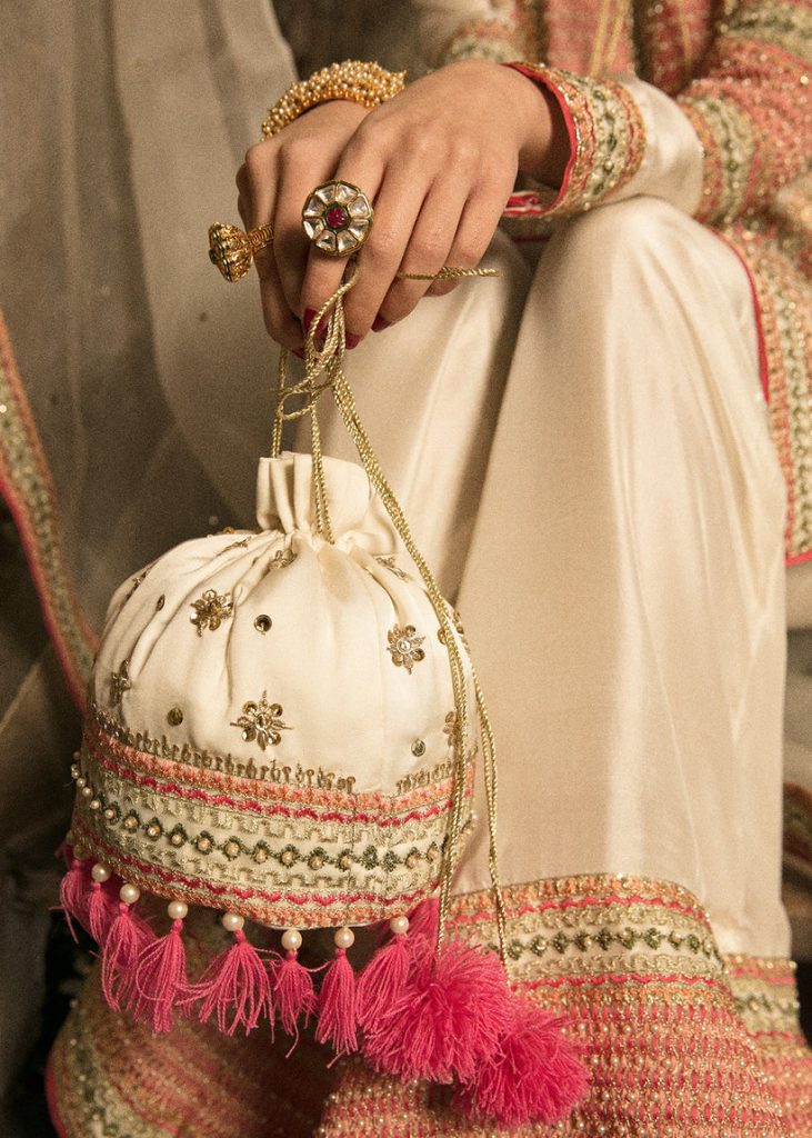 Buy Luxury Bridal Purse Online In India - Etsy India