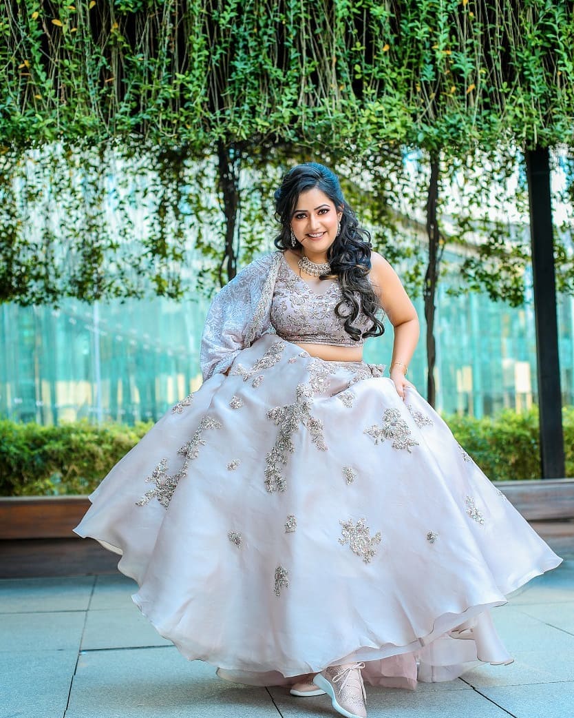 Matching accessories with the blush pink bridal lehenga | Bridal sandals  heels, Bridal sandals, Bridal shoes