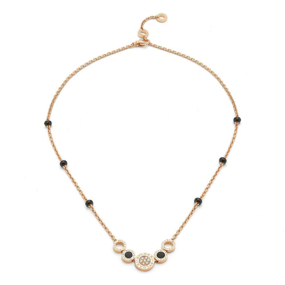 In Trend, Chic & Stylish Mangalsutra By Bvlgari - Weddingplz Blog