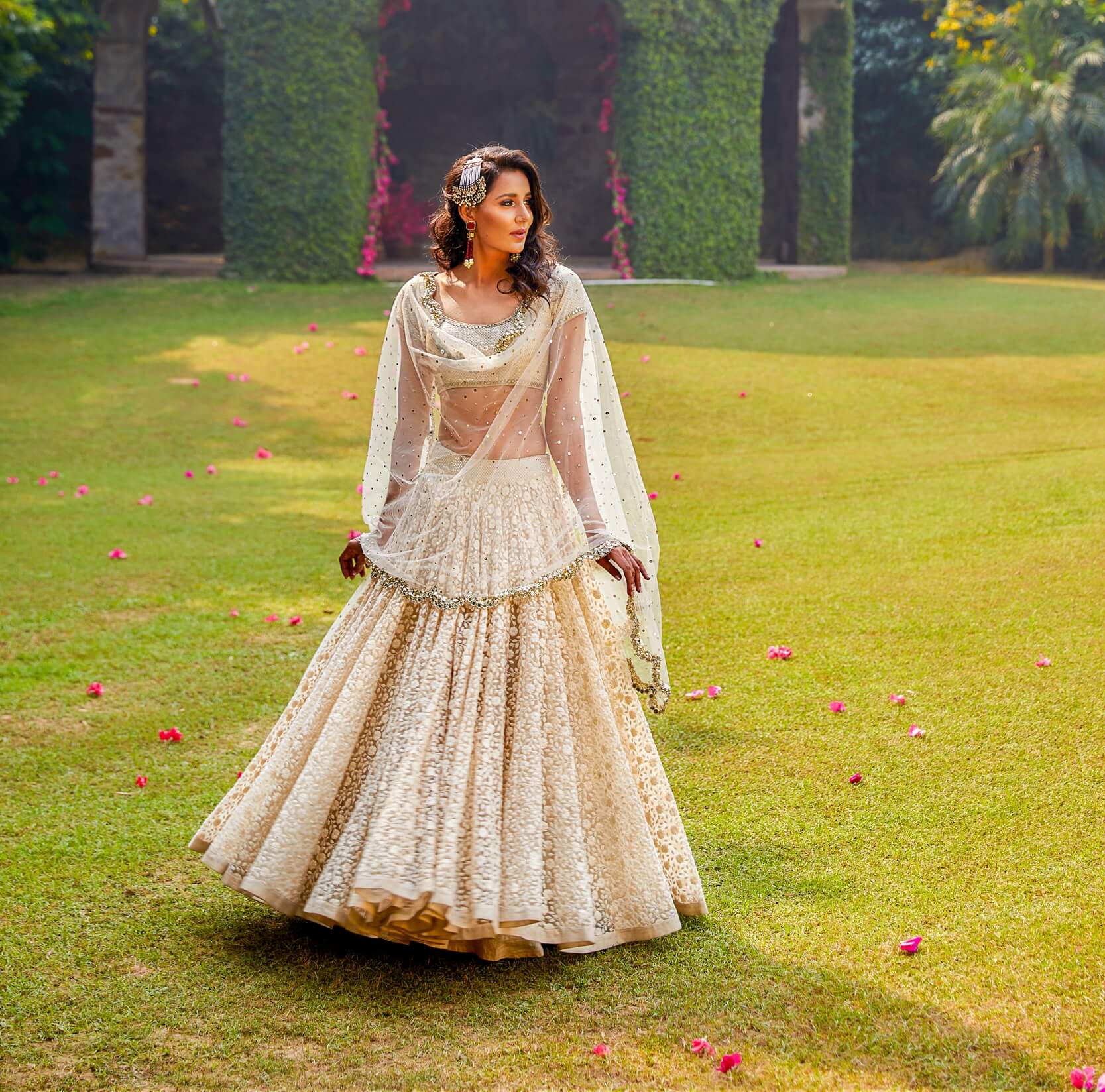 The Roohi actress in a classic white mirror work lehenga ensemble by  designer Abhinav Mishra. | Janhvi Kapoor Looks Ethereal in Bridal  Photoshoot and These Pictures Are a Proof | Latest Photos,