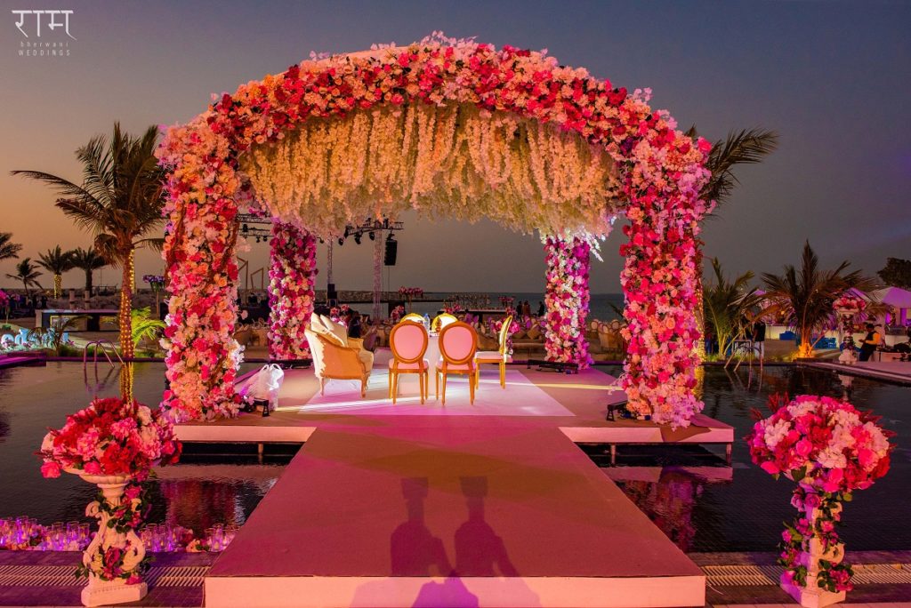 Luxurious Wedding In Dubai! - Weddingplz Blog