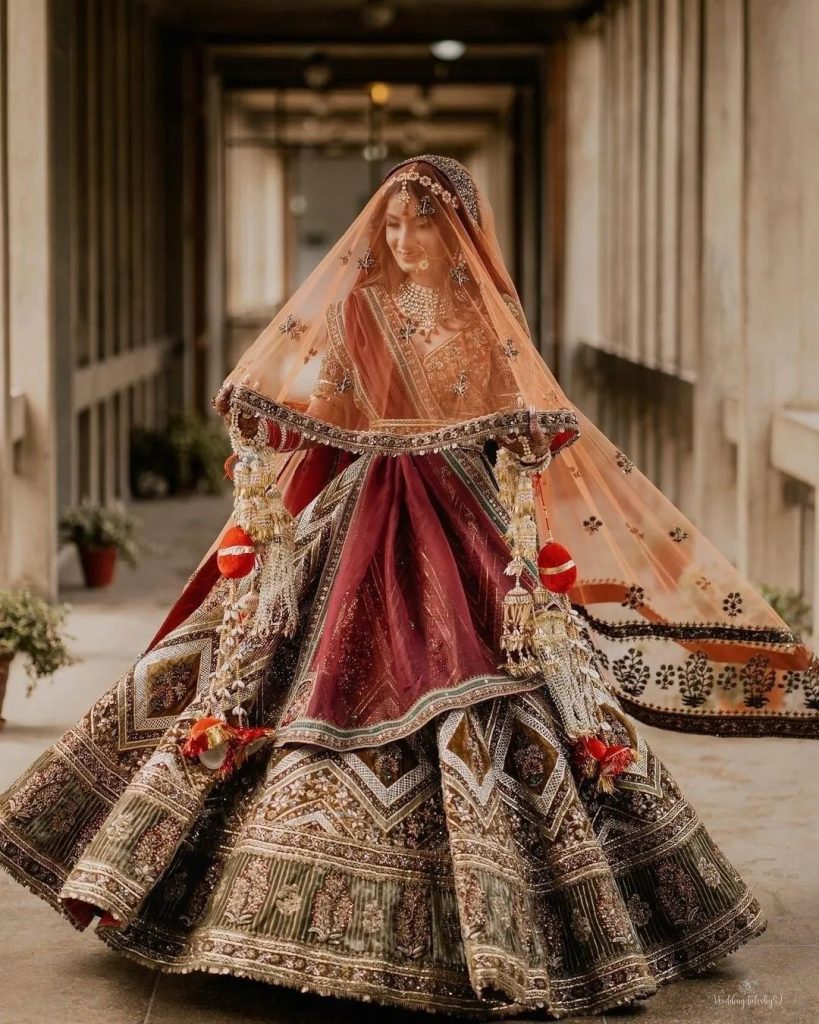 10 different lehenga draping styles for this wedding season