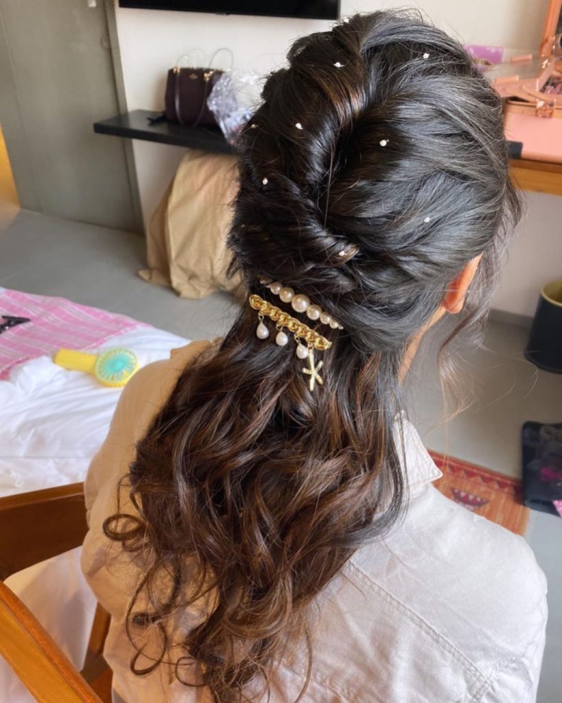 25+ Hairstyles For Bridesmaids With Short, Medium and Long Hair