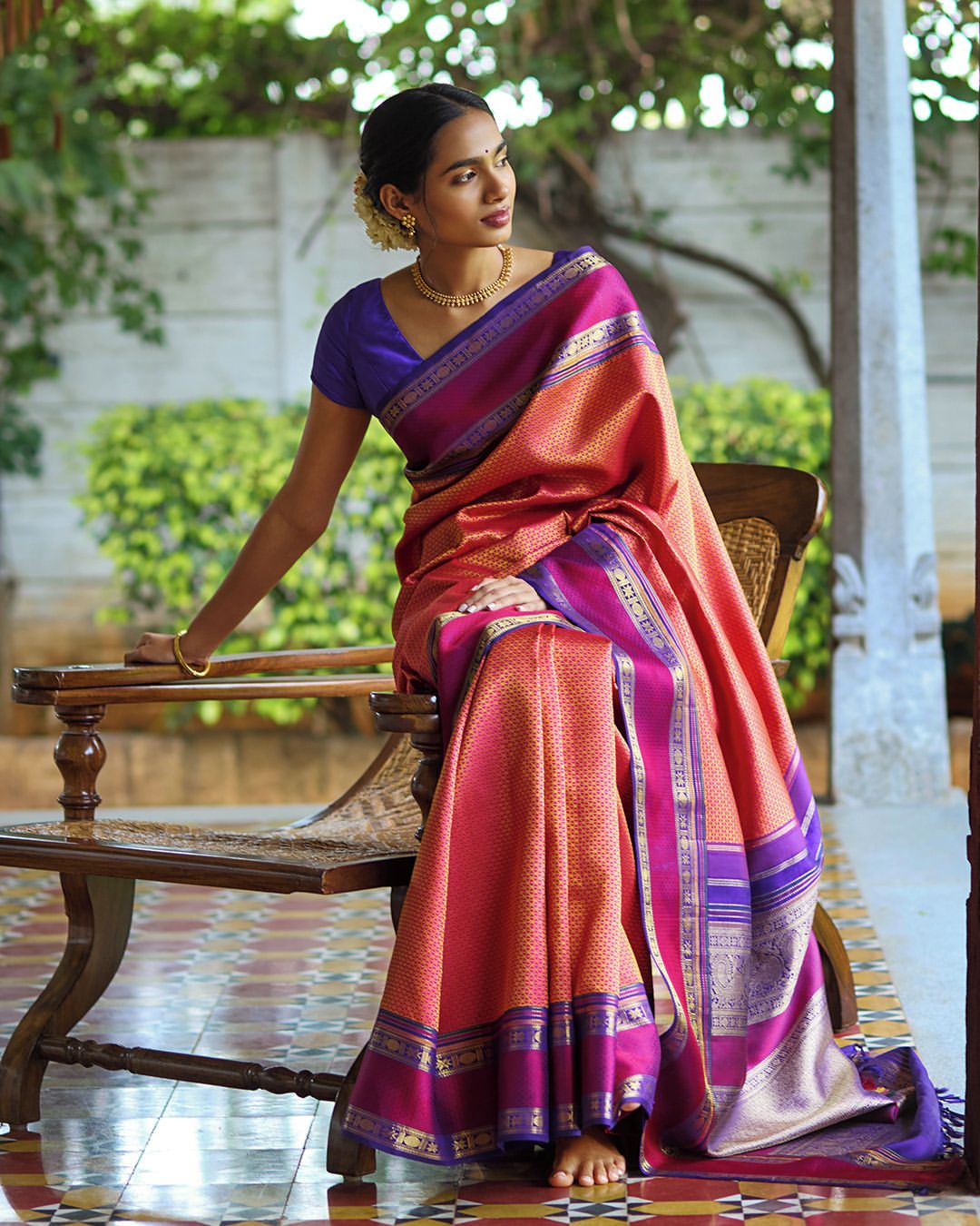 Exploring the Exquisite Varieties of Handloom Silk Sarees for Your ...