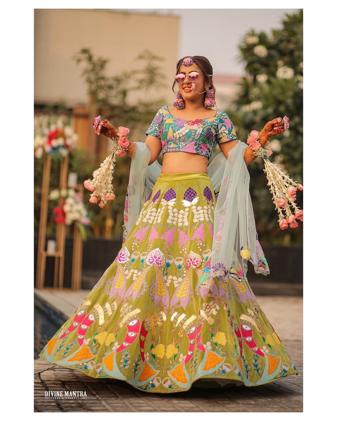Quirky & Stylish Bridal Outfits For Pool Party! | Weddingplz