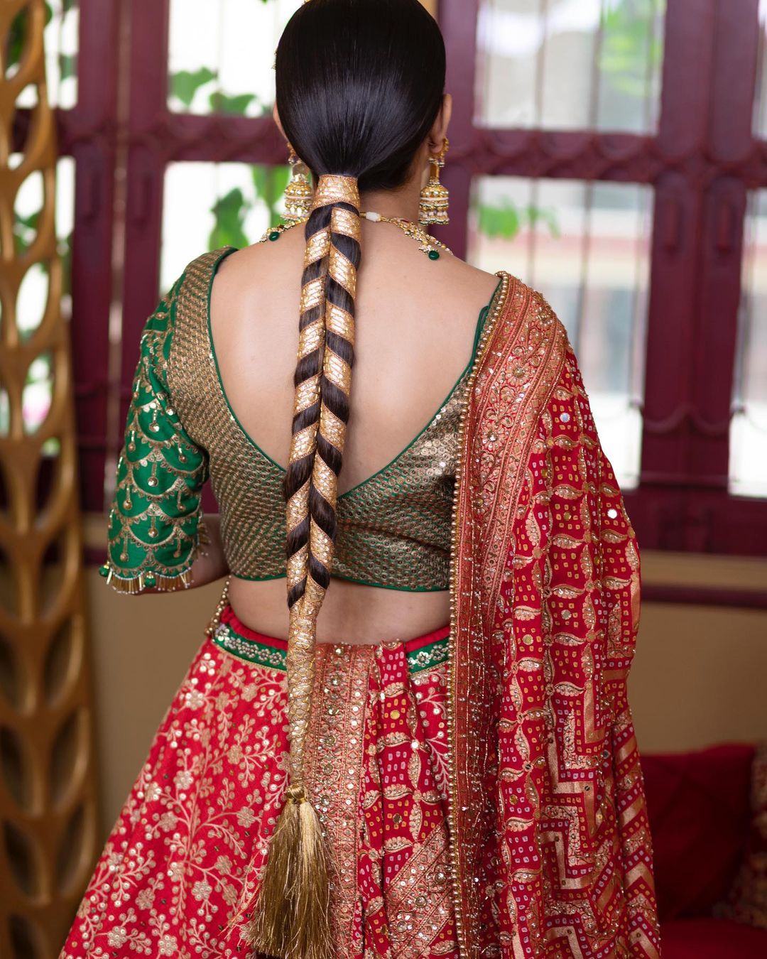 Stylish Bun Accessories to Flaunt your Hair this Wedding Season |  WeddingBazaar