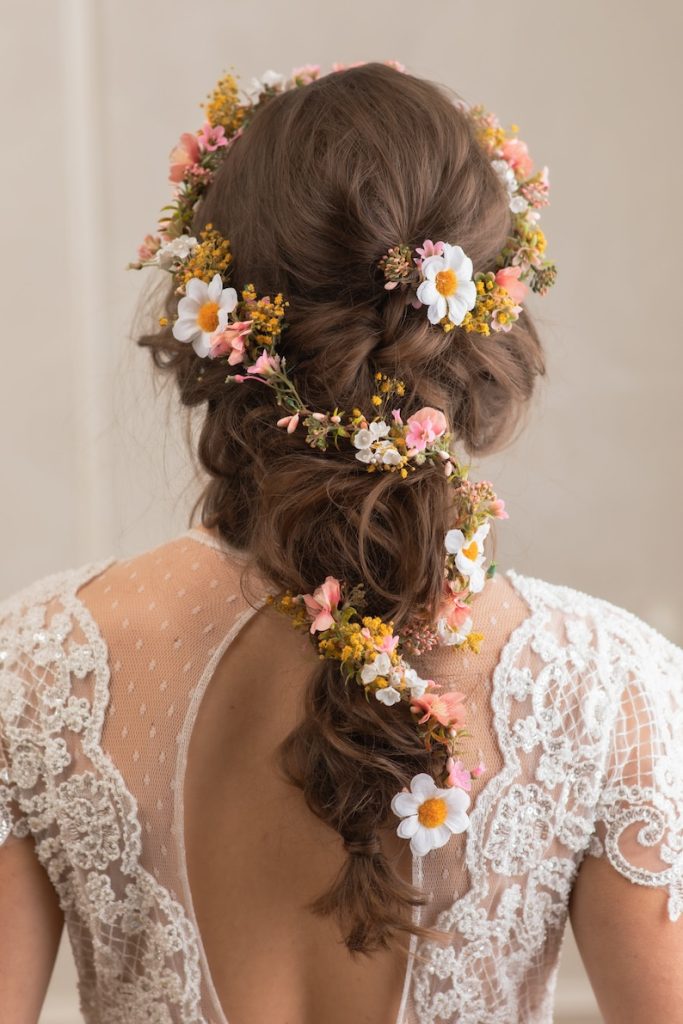 Wedding Hairstyles: 15 Fab Ways to Wear Flowers in Your Hair |  weddingsonline