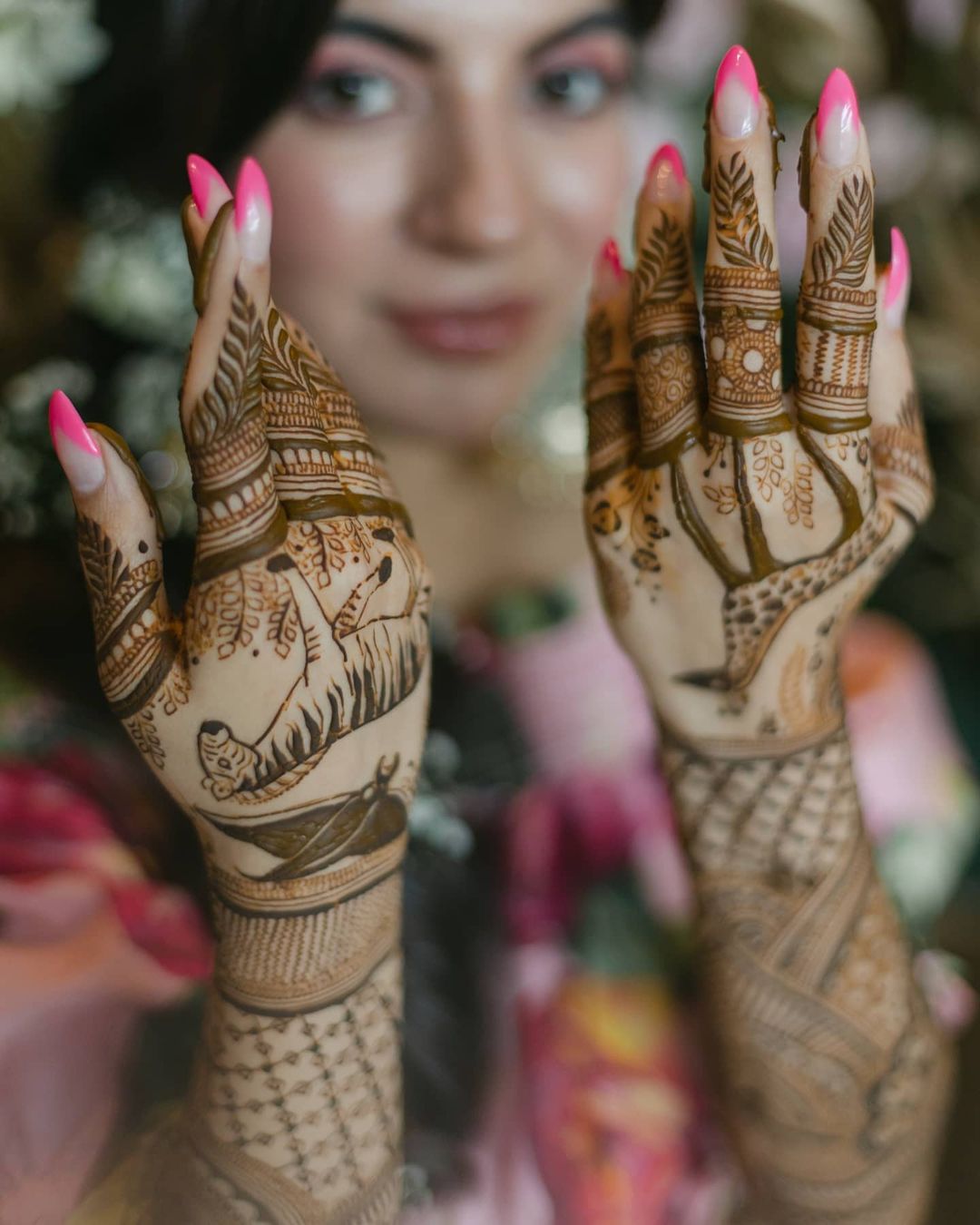 15 Modern and Steal-worthy Bridal Mehndi Designs to take Inspiration from!  | Bridal Mehendi and Makeup | Wedding Blog