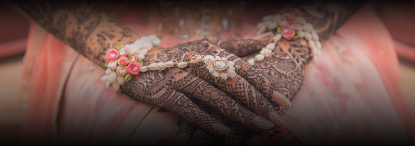 Bunty mehndi | Karva chauth mehndi designs, Wedding mehndi designs, Bridal mehendi  designs hands