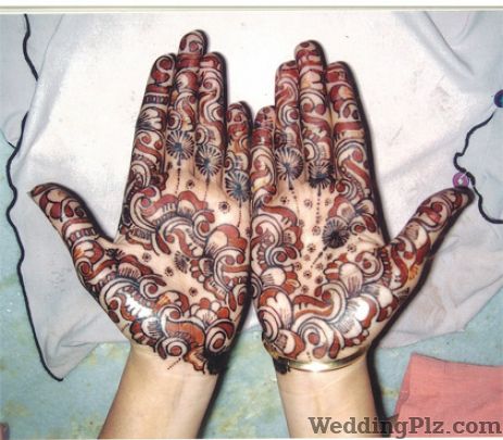 Bridal Mehndi Artist - Sheetal Chavda Mehndi Designer near Western Express  Highway Metro Station – Beauty Salon in Mumbai, reviews, prices – Nicelocal