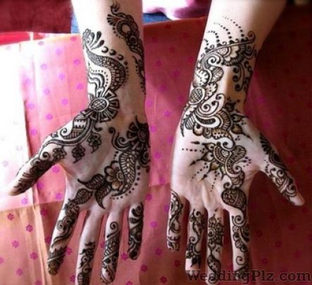 Mehandi Artist at best price in Mumbai | ID: 24818109933