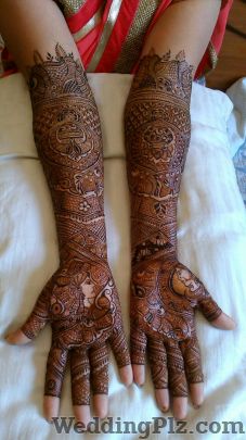 latest mehndi designs by veena nagda