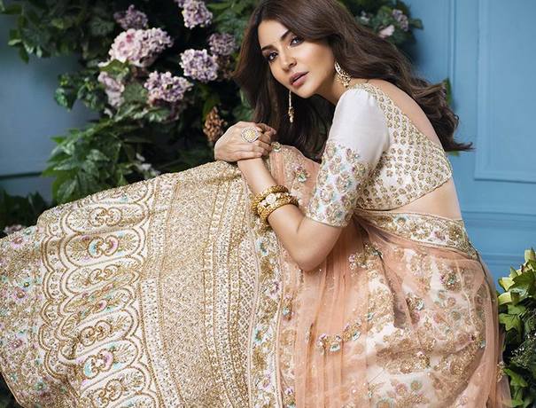 Stunning Bridal Look: Alia Bhatt for Manyavar Mohey